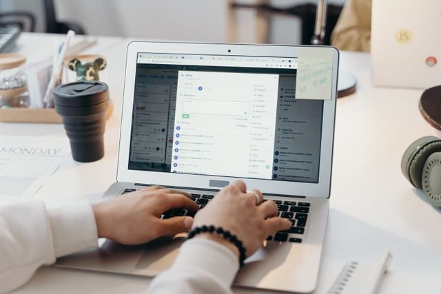 best affiliate programs for beginners 2026